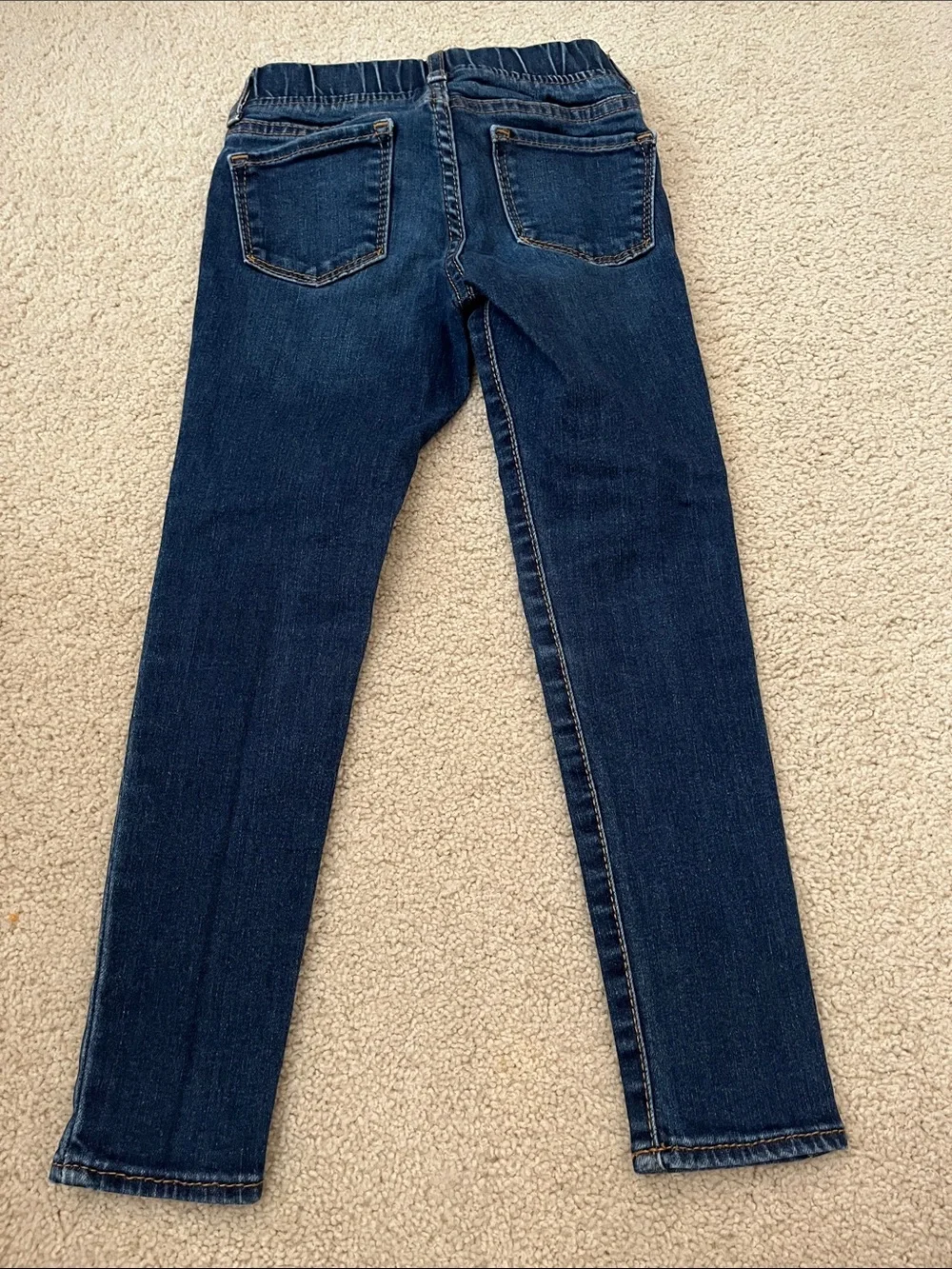 GAPKIDS soft navy Jeggings and Blue Denim stretch Jeggings Set. Girl’s size 6